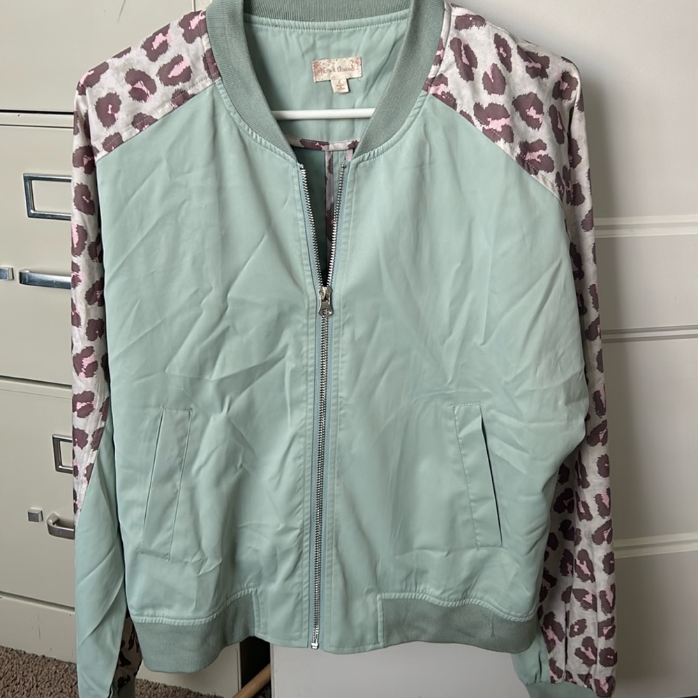 Hem & thread bomber jacket